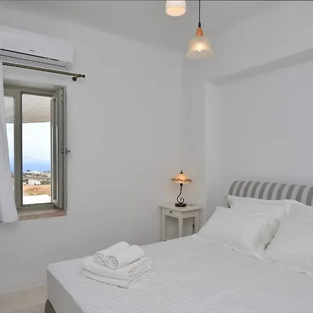 White House With Sea View 암벨라스