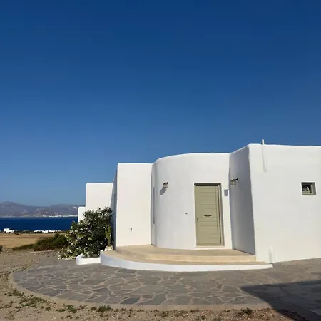 White House With Sea View